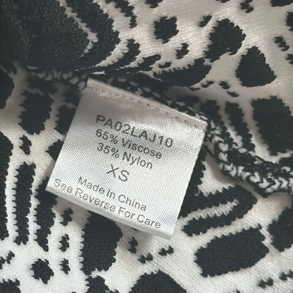 Parker Women’s Black & White Jacquard Fit & Flare Cocktail Holiday Dress Size XS - Picture 6 of 7